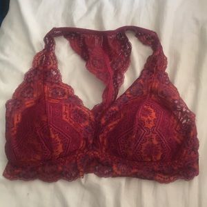 Gillian & O’Malley racerback bralette